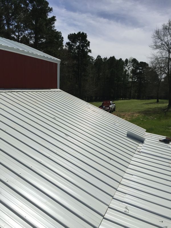 Barn Roof Installation in Fall